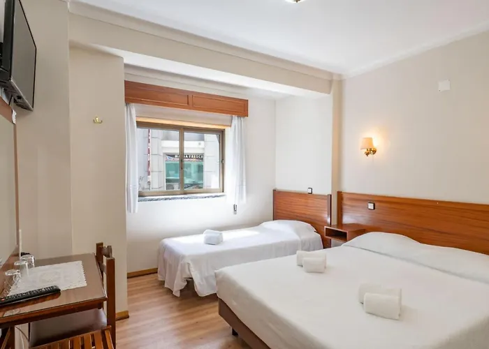 Santa Barbara By Umbral בית הארחה